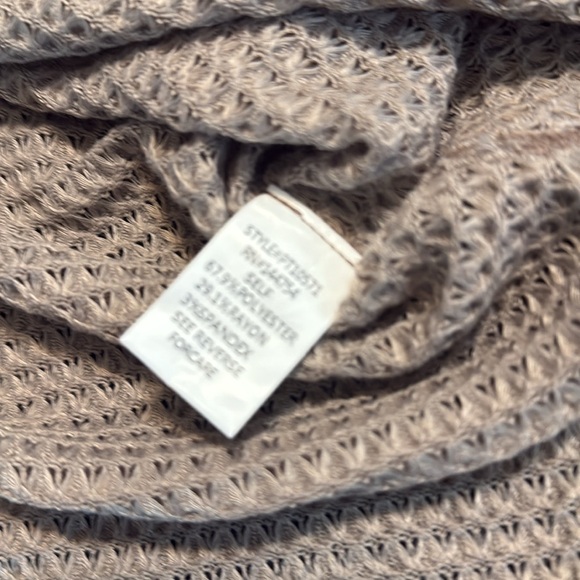 DAVI & DANI Tan knit top - Picture 5 of 6